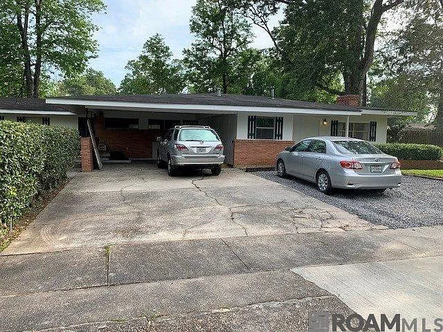 814 Lonita St — Photo 27