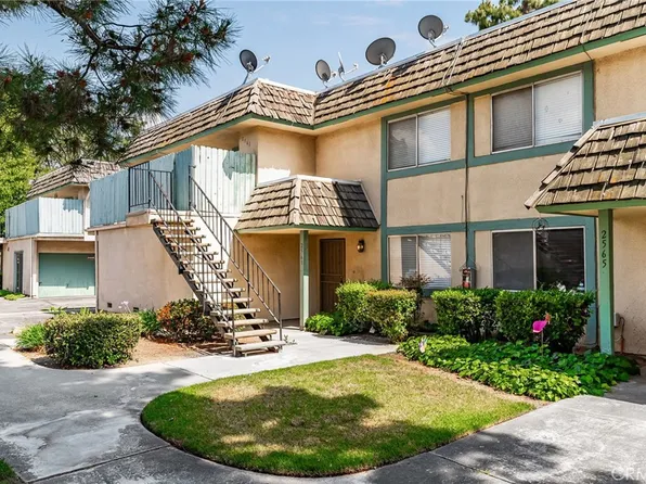 2563 Bryn Mawr Ln, Riverside, CA 92507