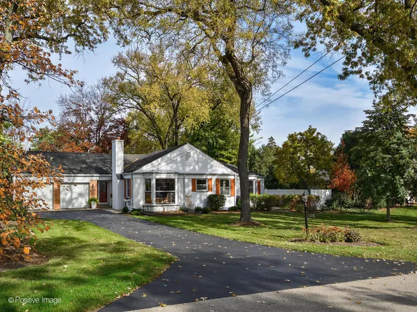 1520 Longvalley Rd, Glenview, IL 60025