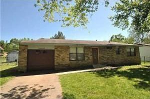 1st image of 1412 W Margaret Pl