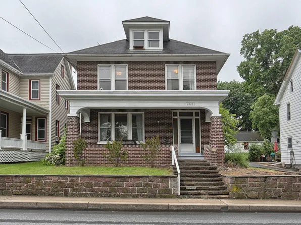 2040 Main St, Lititz, PA 17543