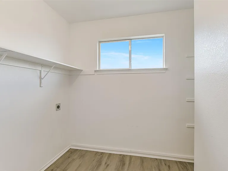 1628 Poppy Seed Ln — Photo 8