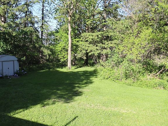 4th image of 314 Root Rd