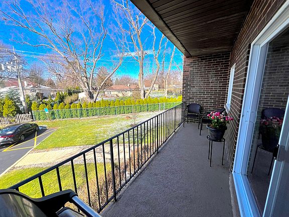 2nd image of 1500 Sandstone Dr APT 218