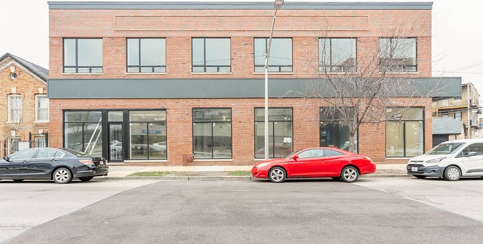 1st image of 1464 W Webster Ave #205