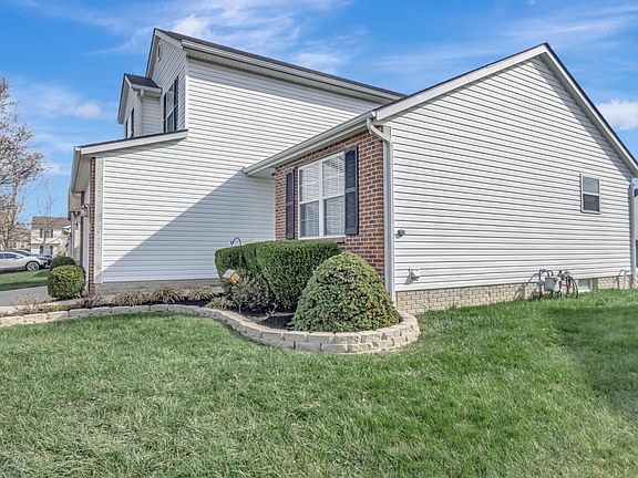 3rd image of 522 Farm Hill Ct