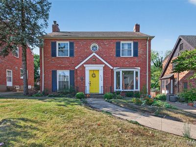 8328 Ardsley Dr, Saint Louis, MO, 63121