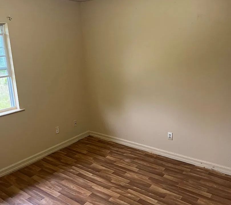 1st image of 273 County Road 3320 #1