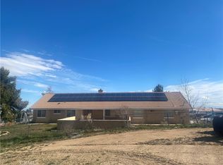 5434 Sundown Dr, Phelan, CA 92371