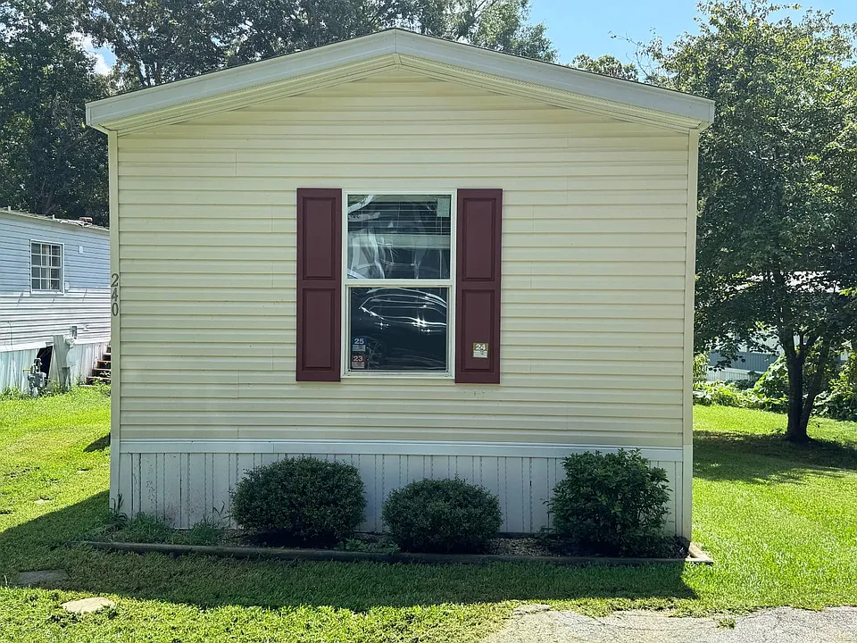 240 Wallingford Dr