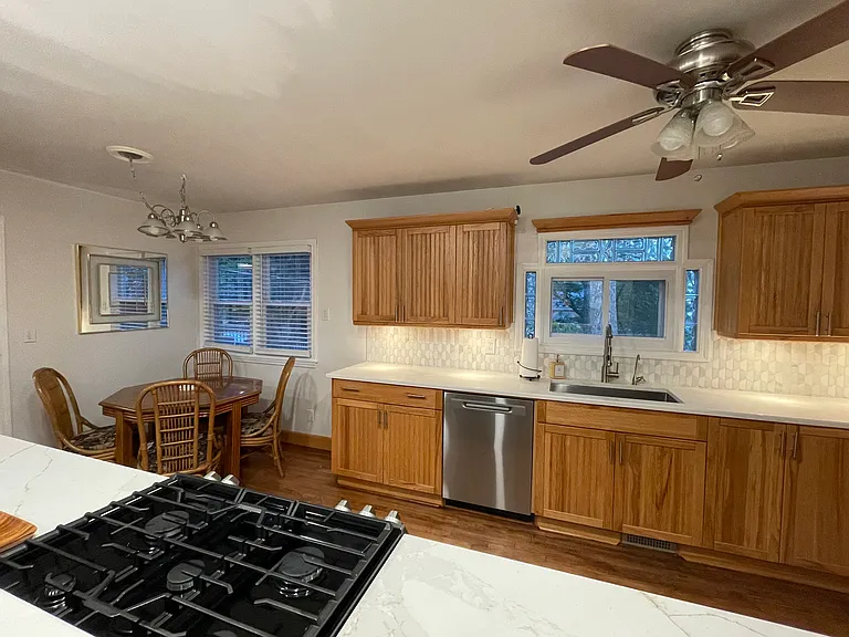 9401 Knox Dr — Photo 8
