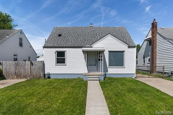 1st image of 3838 16th St