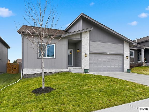 2nd image of 5113 N 180th Ave