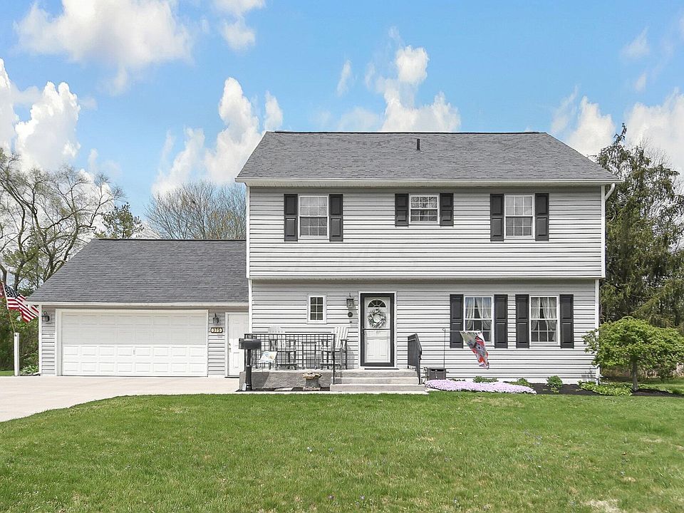 1st image of 375 Westmoor Ave