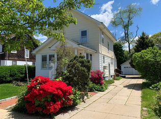 475 Locust Ter, West Hempstead, NY 11552