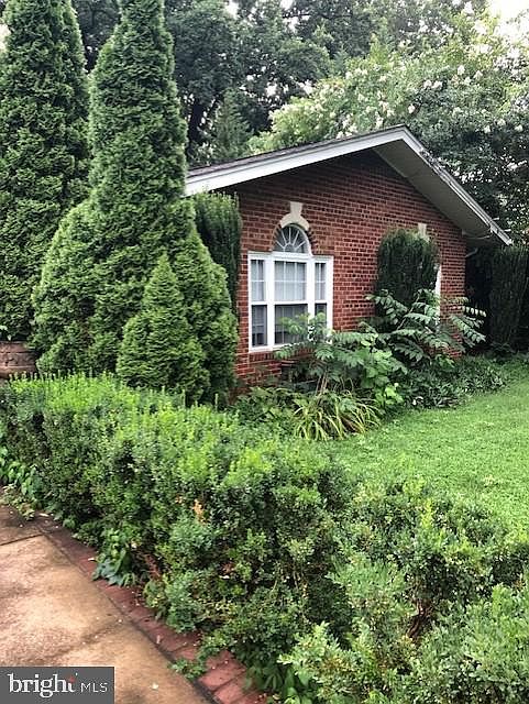 1st image of 3418 Country Hill Dr