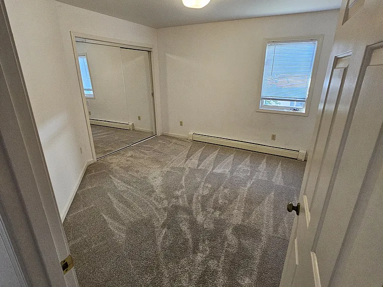 Forest Park Dr — Photo 12