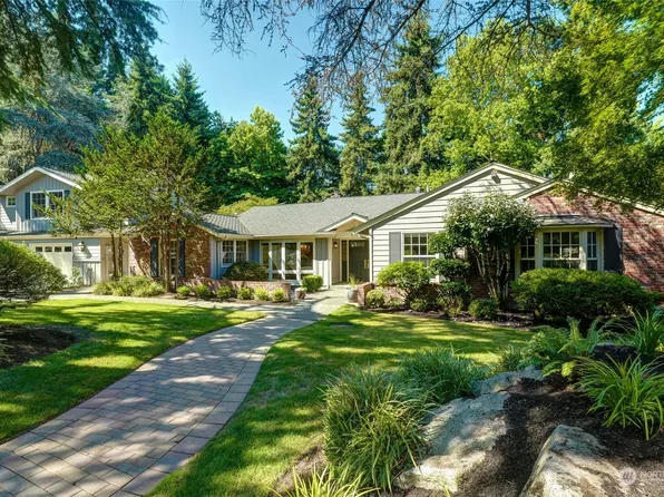 2727 93rd Avenue NE, Clyde Hill, WA 98004