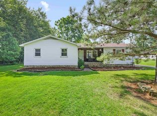 10809 Mill St, Utica, KY 42376