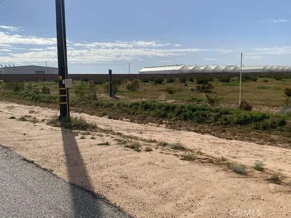 0 Neuralia Rd, California City, CA 93505