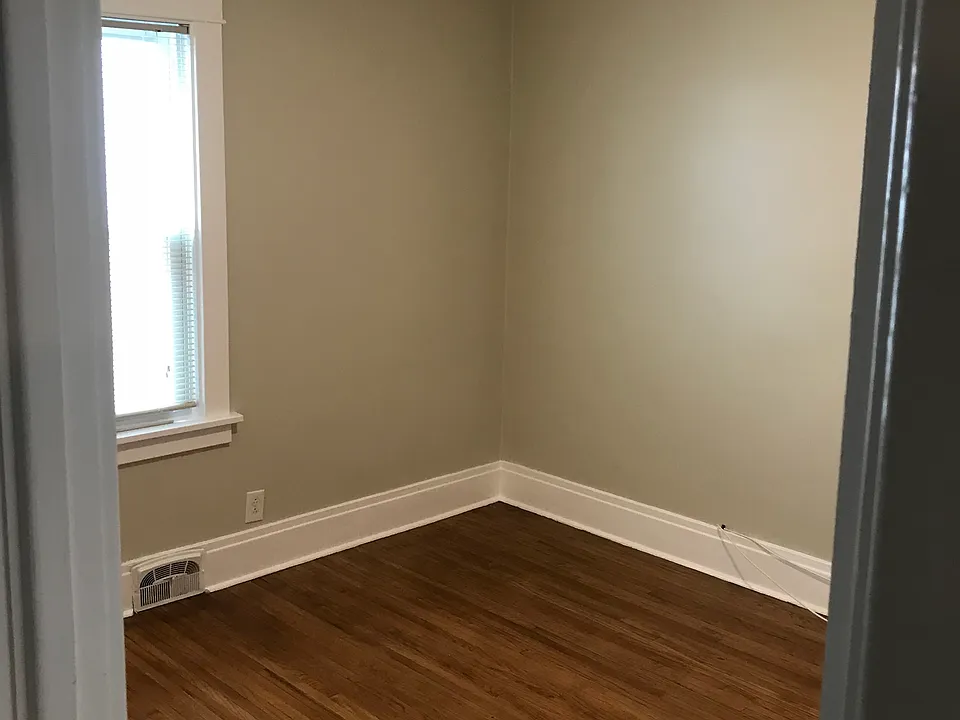 Bedroom #1