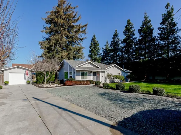 1610 Ivy Ln, Escalon, CA 95320