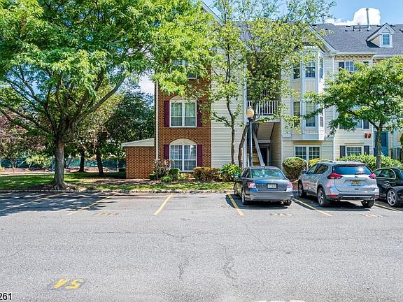 2nd image of 22 Juniper St #2A1