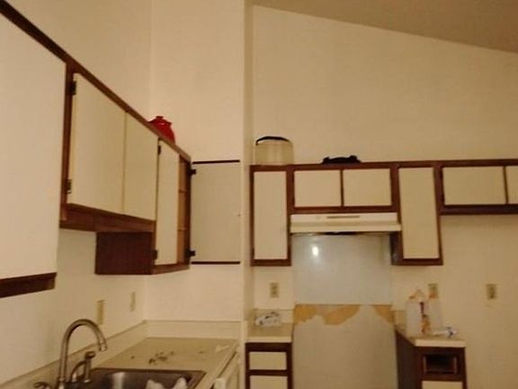 5th image of 106 Huckleberry Ct