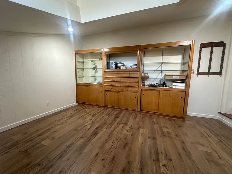 7351 S Broadway #2 — Photo 3
