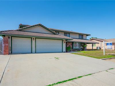 5853 Aurora Ave, Jurupa Valley, CA, 91752