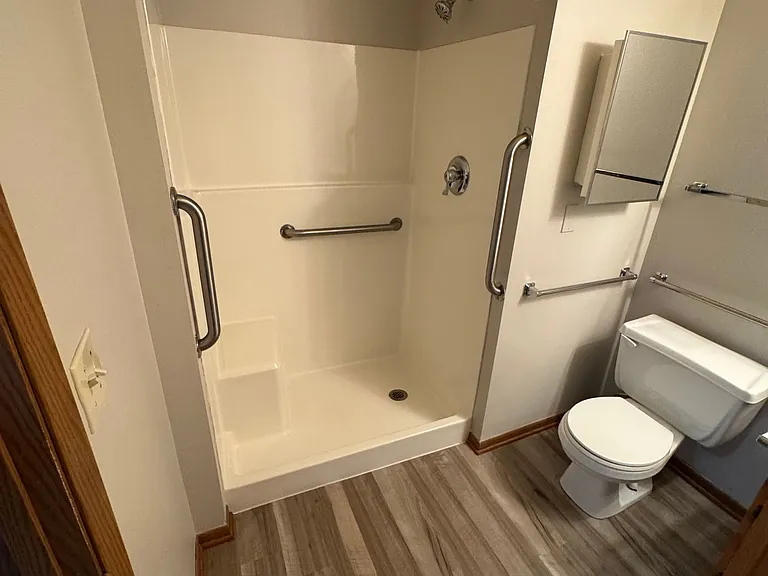 Fairmeadows Village-55+ Independent Living Rental Community — Photo 9