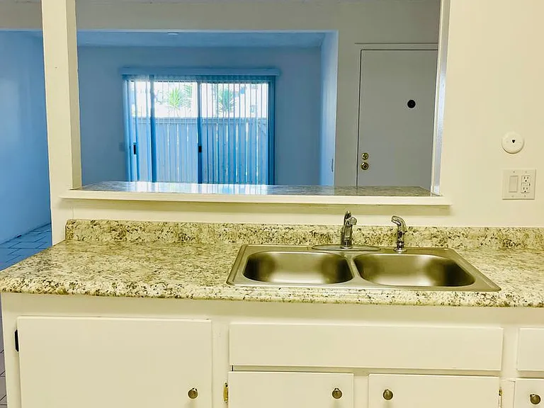 1300 Saratoga Ave #208 — Photo 4