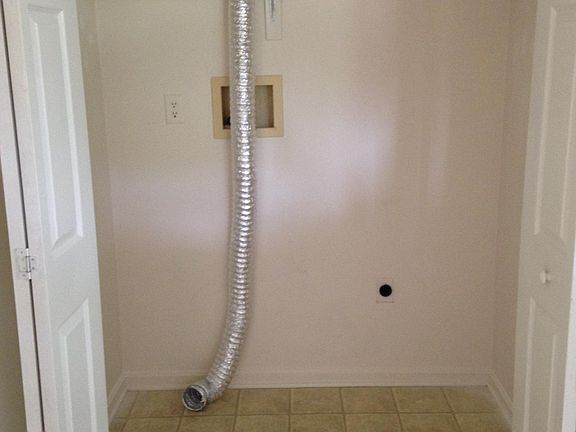 4th image of 14765 Sherwood Dr APT 16