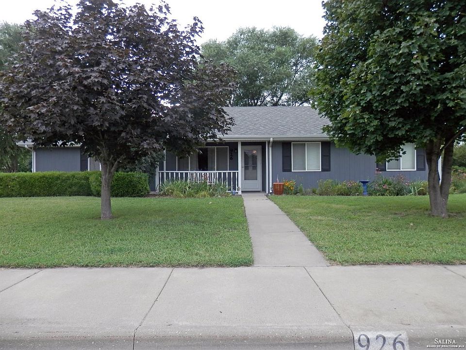 1st image of 926 Faith Dr