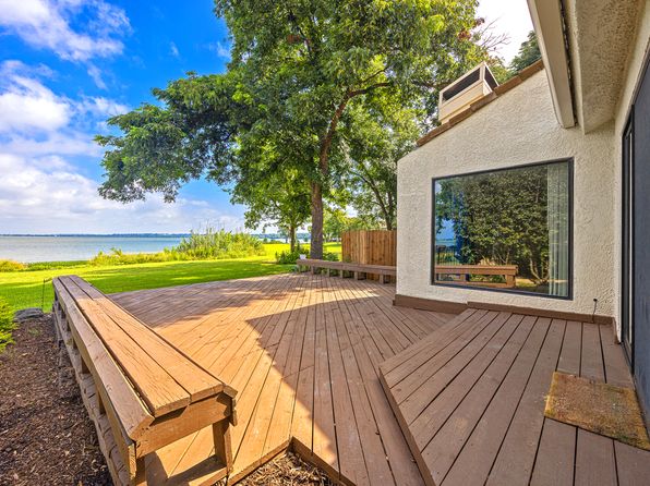 3400 Lakeside Dr