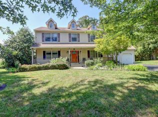 1041 Kaitlyn Ct, Toms River, NJ 08753