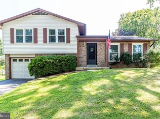 9905 Rand Dr, Burke, VA 22015