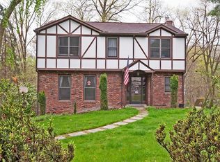 6 Highmeadow Rd, Pittsburgh, PA 15215