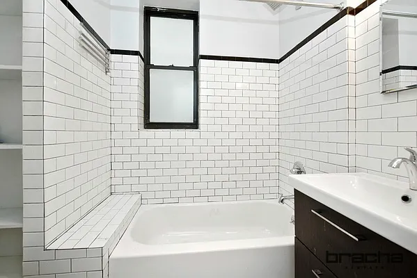 Rented by Keller Williams NYC | media 7