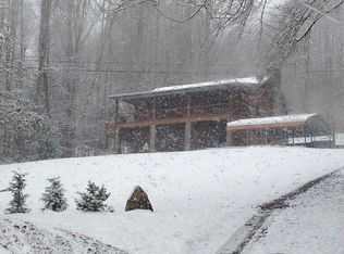 1073 Lentini Dr, Waynesville, NC 28785