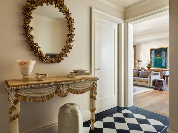 118 West 13th Street image 26 of 29