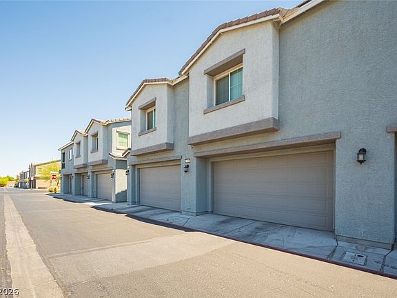 4th image of 5565 Autumn Cliffs Way