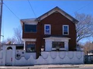 14 Spruce St, Lawrence, MA 01841