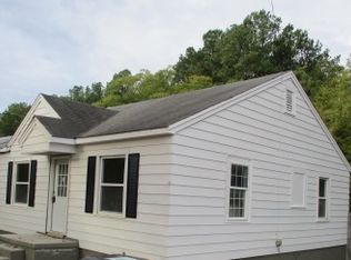 211 Kernodle Dr, Burlington, NC 27215