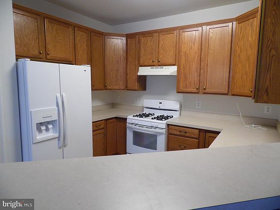 5th image of 3675 Osborne Dr