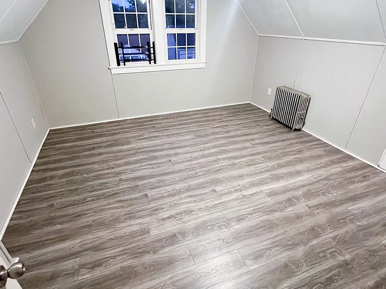 385 Stephens St #2 — Photo 13
