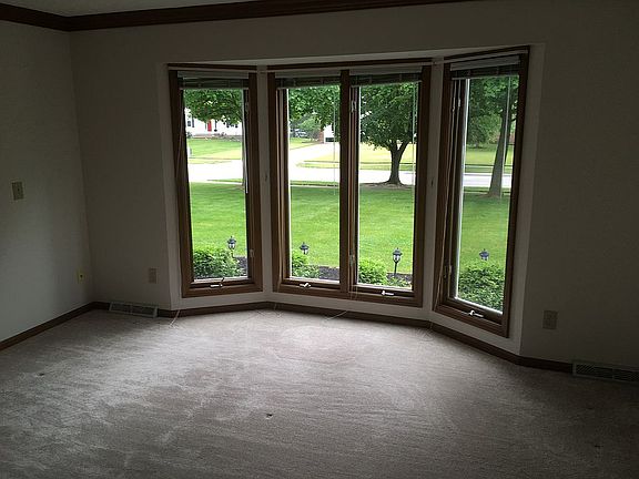 5th image of 793 Kennelwood Dr