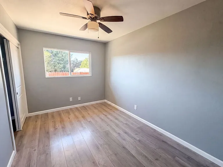 3713 Ripley St — Photo 14