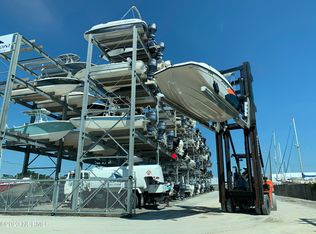 579 Lewis Rd #33, Hampstead, NC 28443