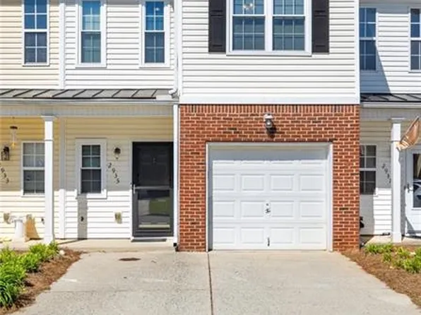 2935 Greyhawk Ln #4D, Cumming, GA 30040